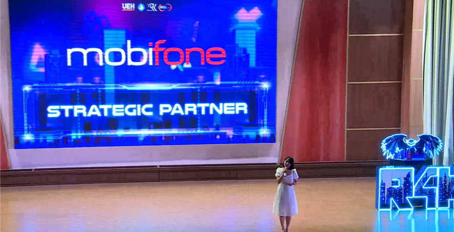 Liên hệ 3
